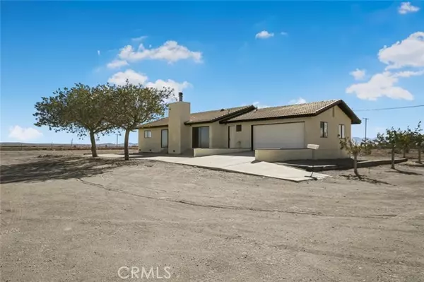 5701 E Avenue E, Lancaster, CA 93535