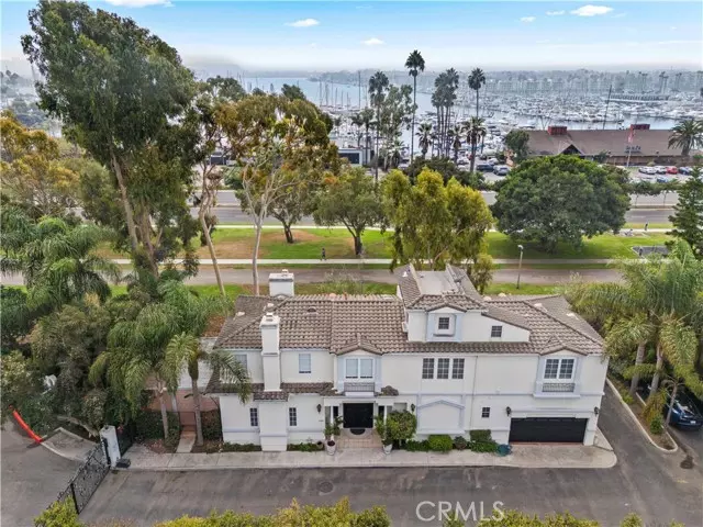 1020 Harbor Crossing Lane, Marina Del Rey, CA 90292