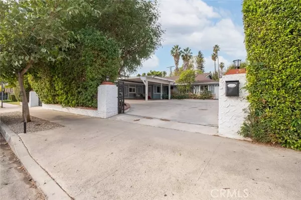 8545 Wilbur Avenue, Northridge (los Angeles), CA 91324