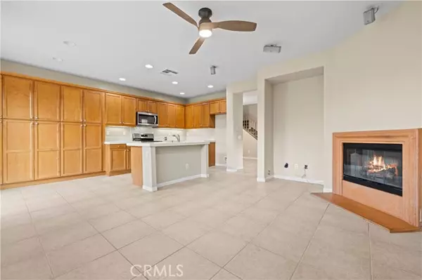 Saugus (santa Clarita), CA 91350,28363 Mirabelle Lane