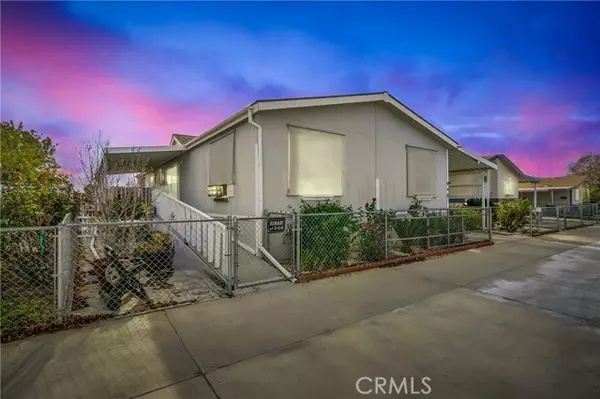 45465 25th Street #8, Lancaster, CA 93535