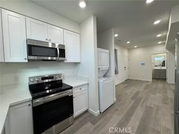 9623 Haas Avenue, Los Angeles, CA 90047