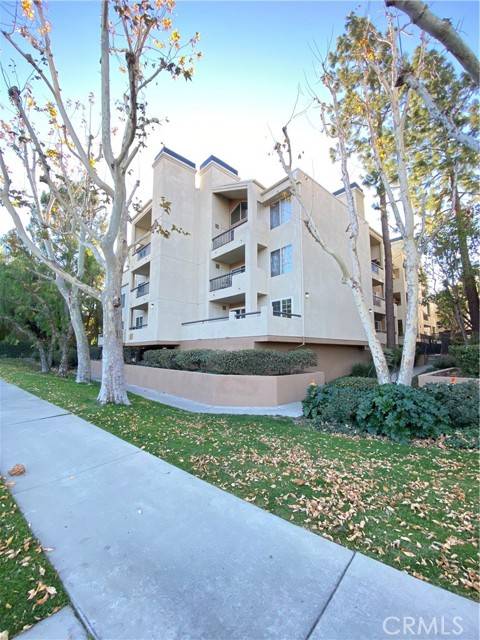 Woodland Hills (los Angeles), CA 91367,5515 Canoga Avenue #115