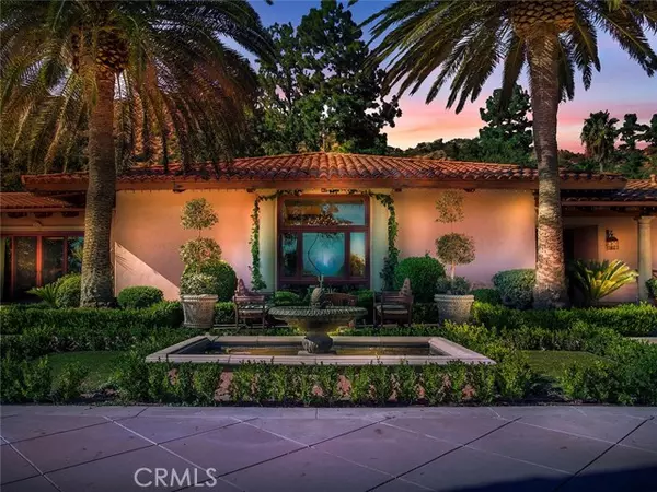 Chatsworth (los Angeles), CA 91311,22637 La Quilla Drive