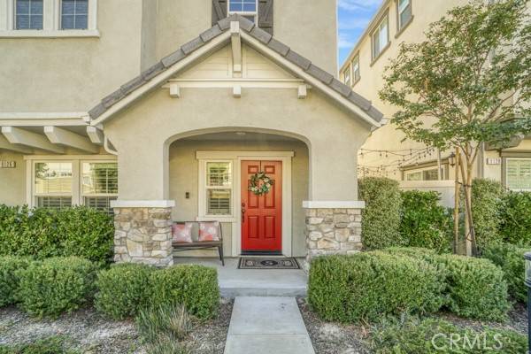 9126 Foster Lane, Chatsworth (los Angeles), CA 91311