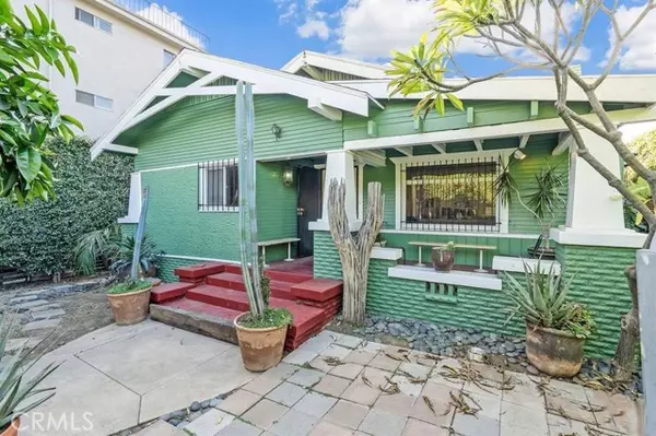 1253 N Orange Grove Avenue, West Hollywood, CA 90046