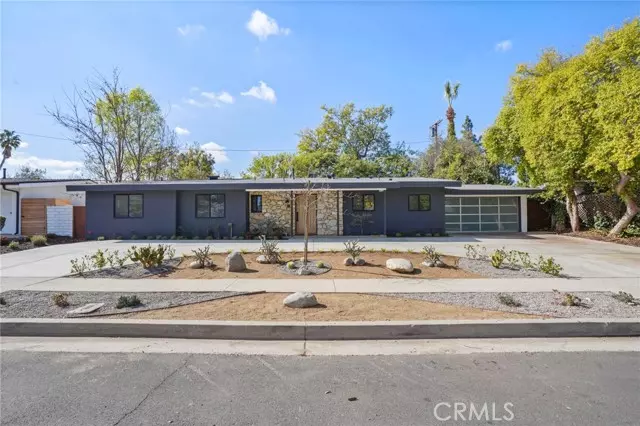 4801 Almidor Avenue, Woodland Hills (los Angeles), CA 91364