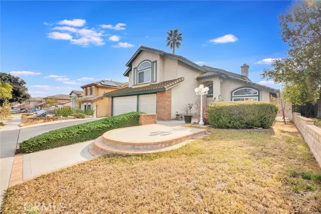 881 Homestead Road, Corona, CA 92878