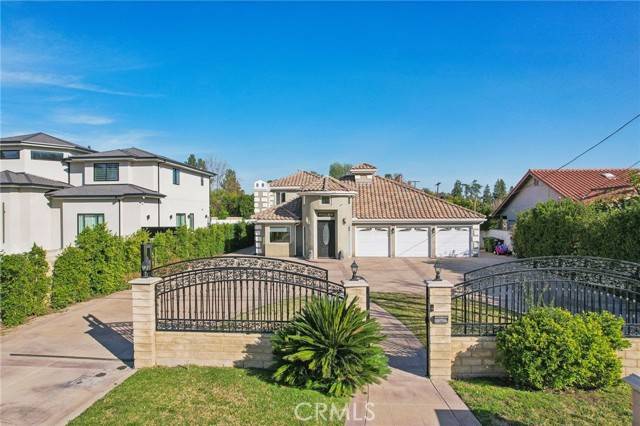 8820 Encino Avenue, Northridge (los Angeles), CA 91325