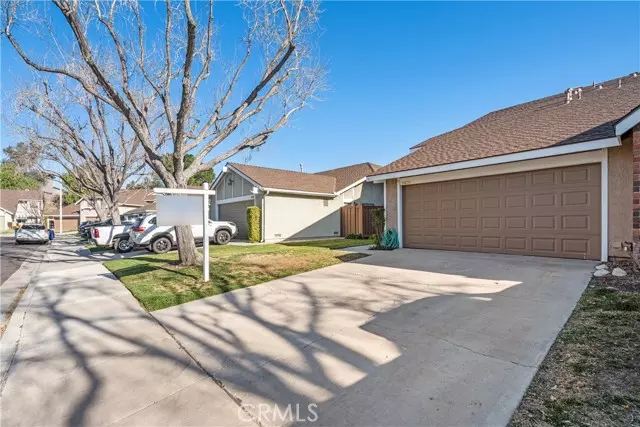 Canyon Country (santa Clarita), CA 91387,16620 Shinedale Drive