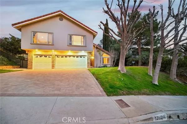 13024 Garris Avenue, Granada Hills (los Angeles), CA 91344