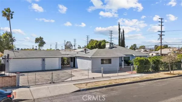 13532 Pierce Street, Pacoima (los Angeles), CA 91331