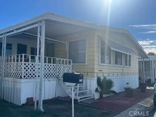 21001 Plummer Street #116, Chatsworth (los Angeles), CA 91311