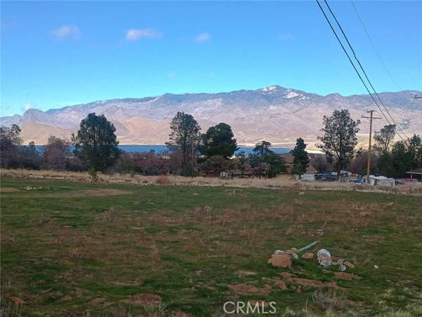 2930 Chipmunk Place, Lake Isabella, CA 93240