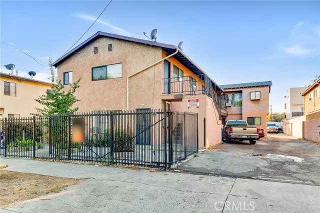 6827 Radford Avenue, North Hollywood (los Angeles), CA 91605