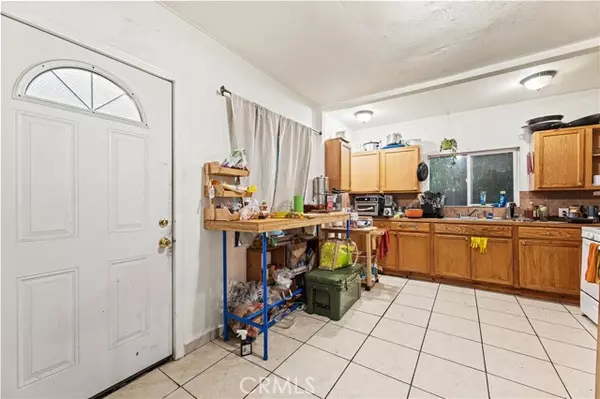 Los Angeles, CA 90031,2532 Eastlake Avenue