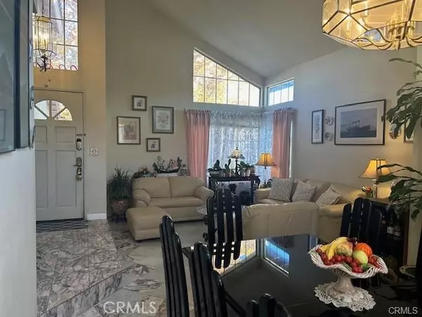 Castaic, CA 91384,30103 Desert Rose Drive