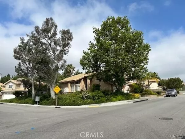 Castaic, CA 91384,30103 Desert Rose Drive