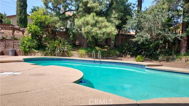Sylmar (los Angeles), CA 91342,14761 Drell Street