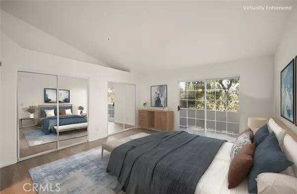 Reseda (los Angeles), CA 91335,18347 Saticoy Street #37