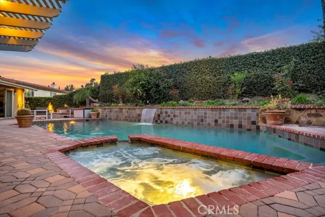 13123 Whistler Avenue, Granada Hills (los Angeles), CA 91344