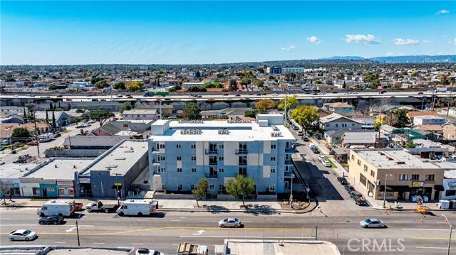 Los Angeles, CA 90003,300 W 60th Street