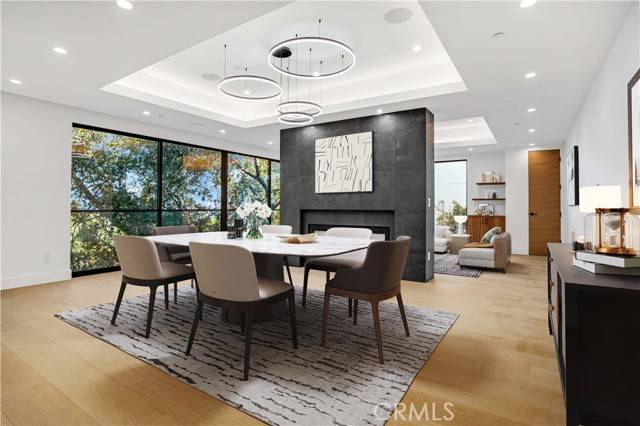 Sherman Oaks, CA 91403,14899 Round Valley
