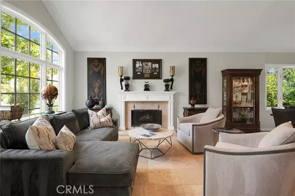 Lake Sherwood, CA 91361,184 Halsbury Court