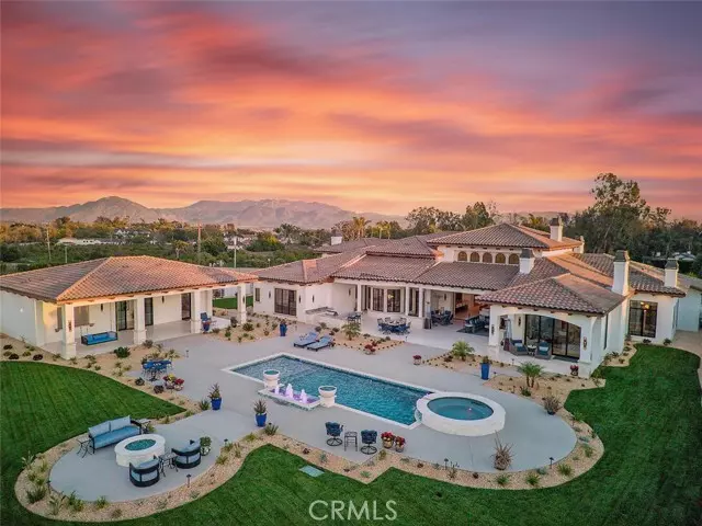 Camarillo, CA 93010,277 Crestview Avenue