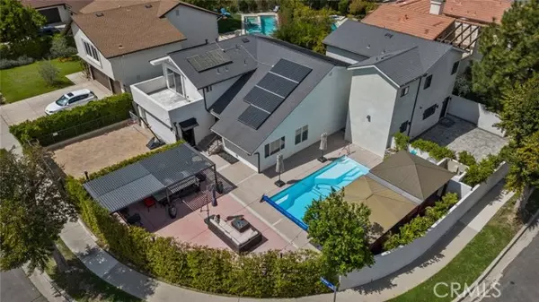 Woodland Hills (los Angeles), CA 91367,22835 Styles Street