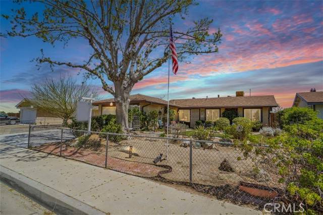 43056 Yew Street, Lancaster, CA 93536