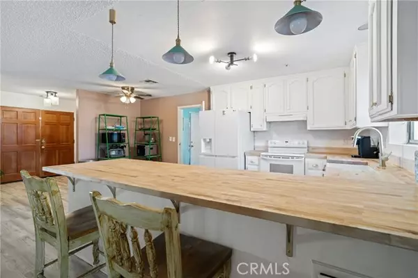 Lancaster, CA 93536,48881 190th Street