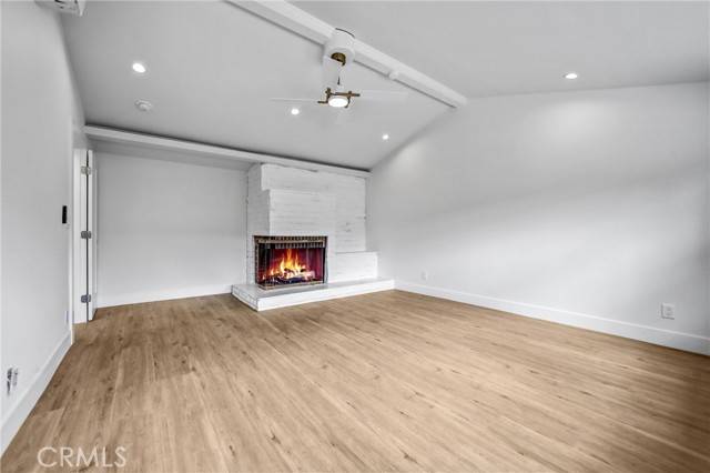 Winnetka (los Angeles), CA 91306,20738 Bryant Street