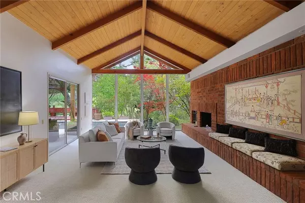 3951 Vanalden Avenue, Tarzana (los Angeles), CA 91356