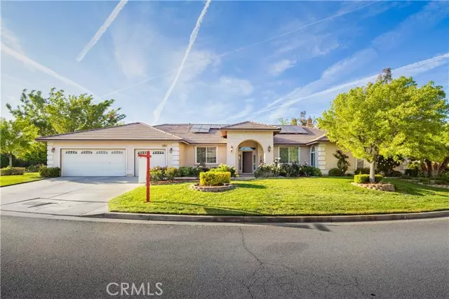 241 W Quail Drive, Palmdale, CA 93551