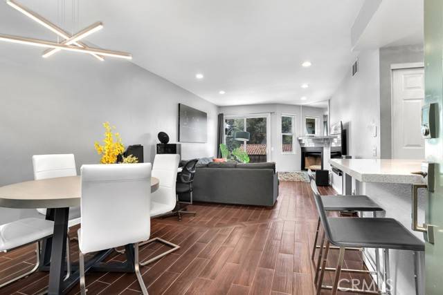 6323 Reseda Boulevard #39, Tarzana (los Angeles), CA 91335