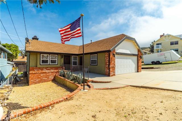 42648 Pinecliff Street, Elizabeth Lake, CA 93532