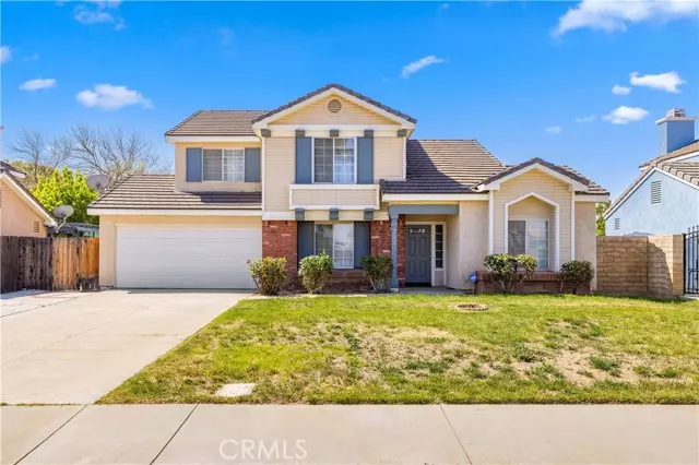 1792 W Avenue P4, Palmdale, CA 93551
