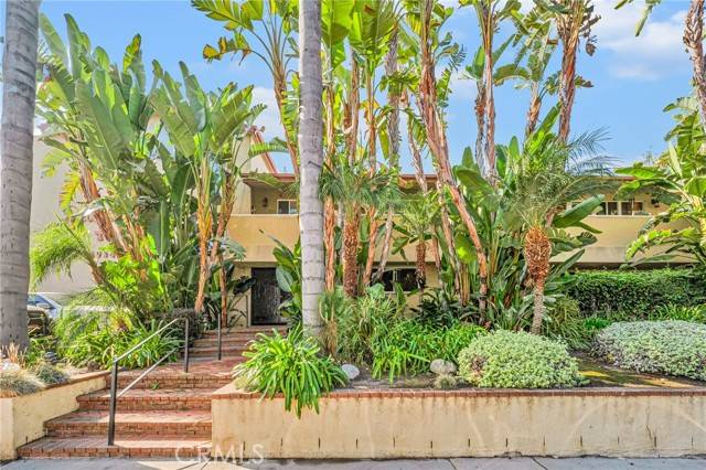 14934 Dickens Street #4, Sherman Oaks, CA 91403