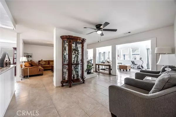 Upland, CA 91786,1363 N San Antonio Ave