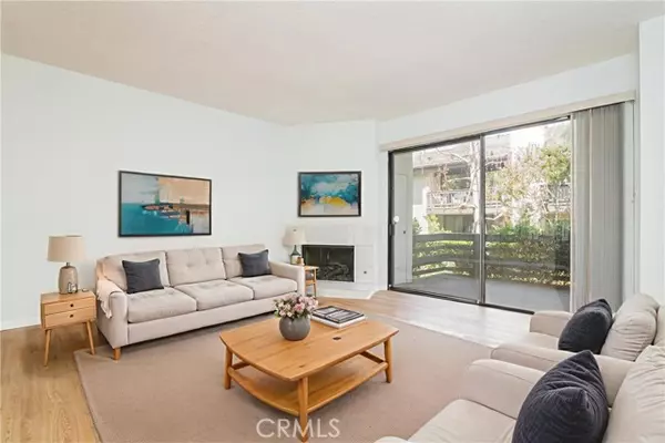 Woodland Hills (los Angeles), CA 91367,5711 Owensmouth Avenue #116