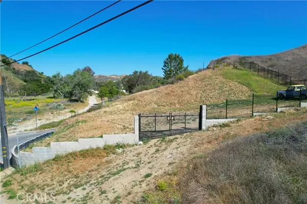 0 Taylor, Santa Clarita, CA 91384