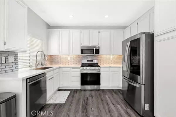 Saugus (santa Clarita), CA 91350,20220 Arthur Court