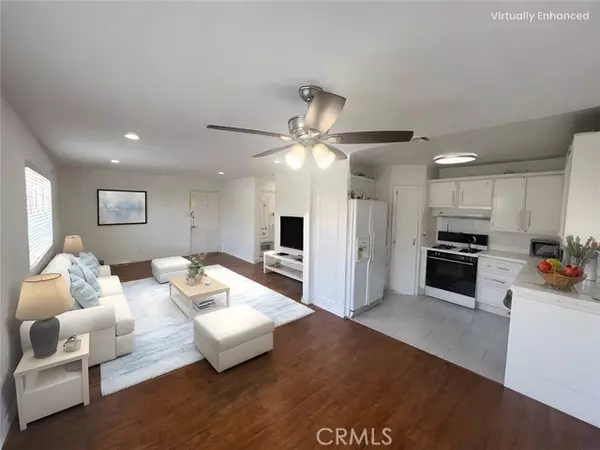 18619 Collins Street #F29, Tarzana (los Angeles), CA 91356