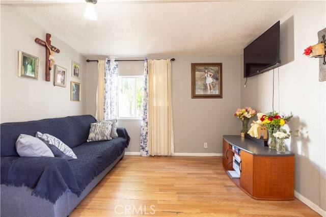 Canyon Country (santa Clarita), CA 91351,18540 Soledad Canyon Road #SPC 17