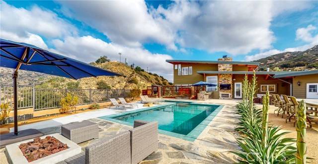 7300 Santa Susana Pass Road, Simi Valley, CA 93063