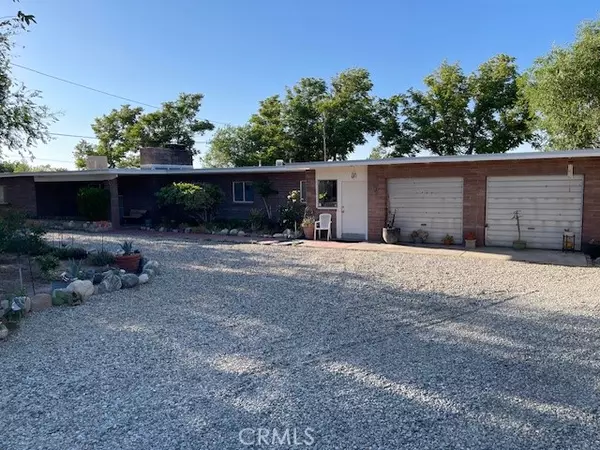 13127 E Avenue W11, Pearblossom, CA 93553