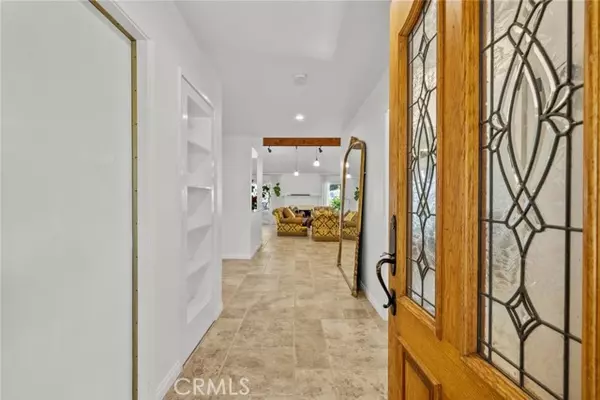 Granada Hills (los Angeles), CA 91344,13247 Mission Tierra Way