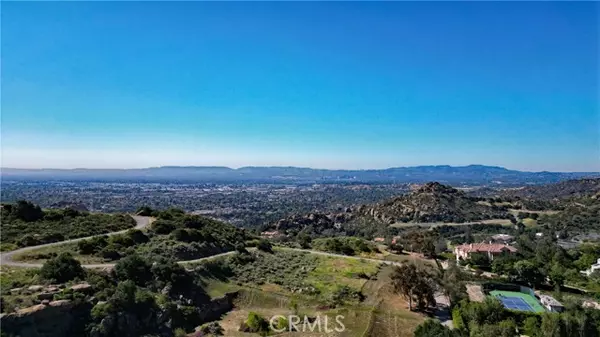 Chatsworth (los Angeles), CA 91311,0 2821-013-015