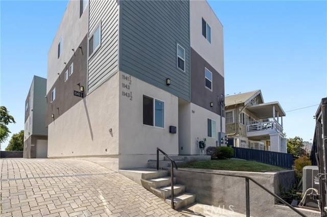 1143 Irolo Street, Los Angeles, CA 90006